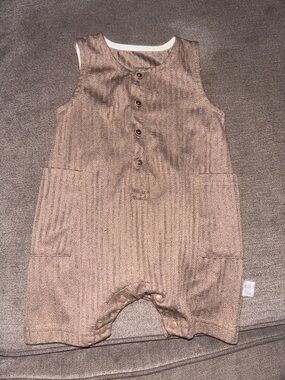 SHEIN Brown Striped Toddler One-Piece Bodysuit